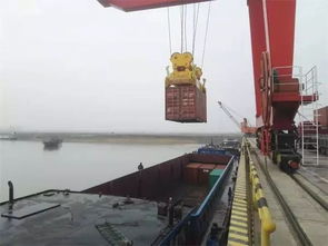 鳳陽(yáng)港首次開(kāi)通集裝箱運(yùn)輸